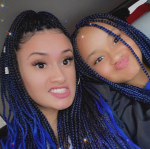 Meet your Posher, Melisa